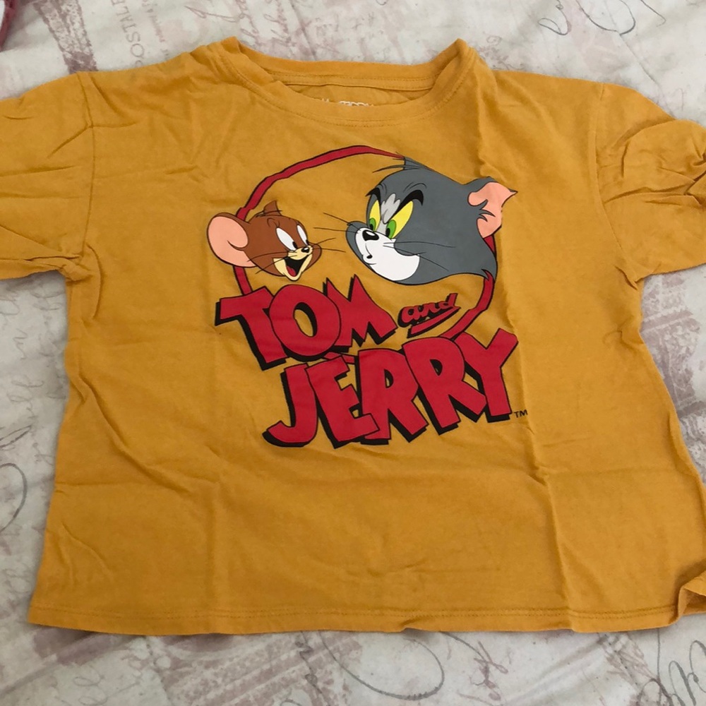 Tom and Jerry top